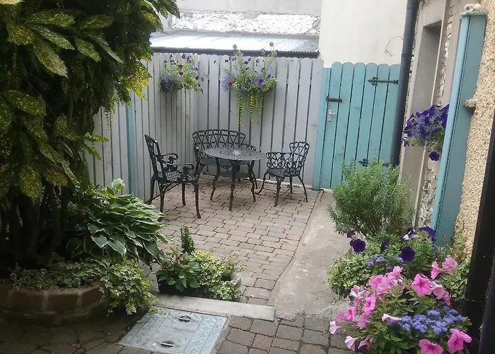 Ashleigh House Bed & Breakfast