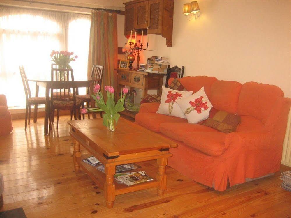Ashleigh House Guest house 2*